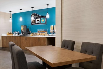 days inn by wyndham kingston