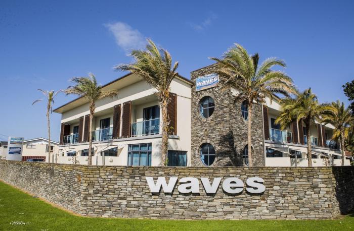 waves motel