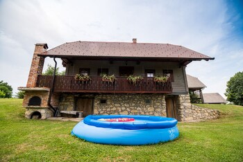 Sunny House With Sauna,,3.5 star