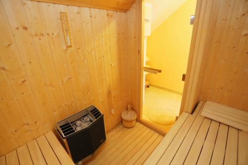 lux living apartment budic