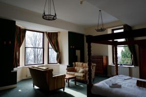 broomhall castle hotel