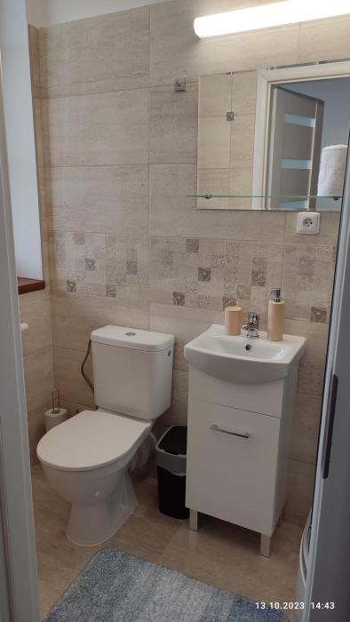 villa homestay nad helmrovkou