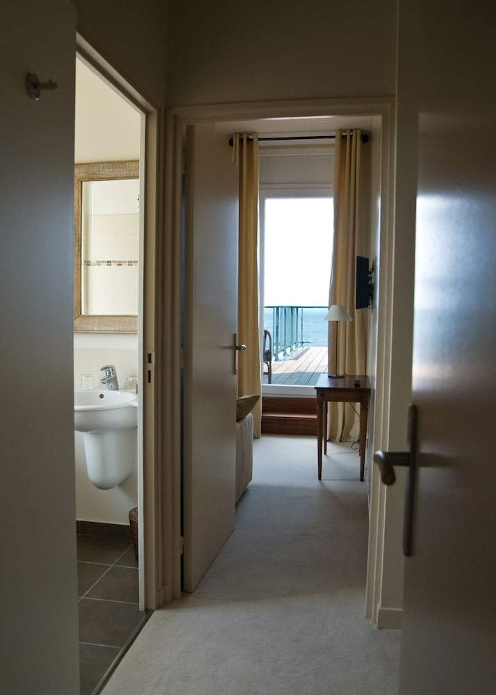 hotel les costans the originals relais