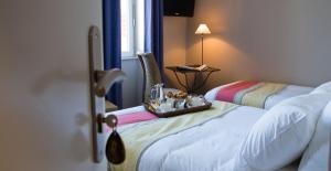 hotel les costans the originals relais