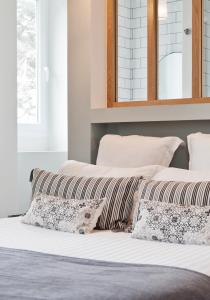 hotel les costans the originals relais