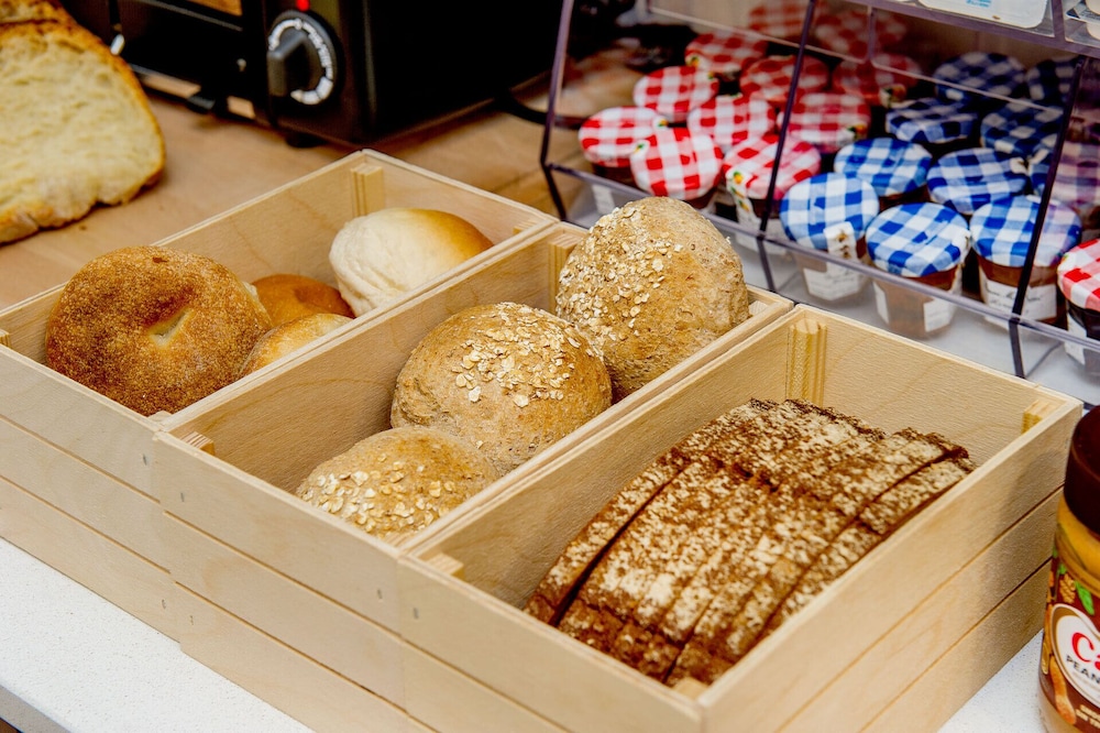 south wind guesthouse