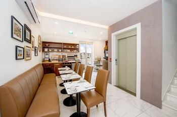 south wind guesthouse