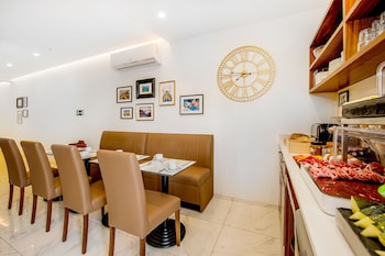 south wind guesthouse