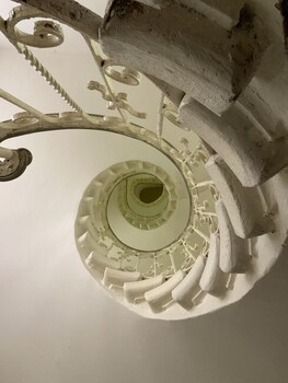 tritoni borgo suites valletta