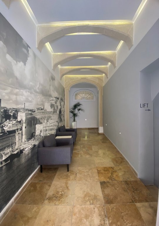 tritoni borgo suites valletta