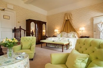 Llangoed Hall,Bronllys>>Brecon,4 star