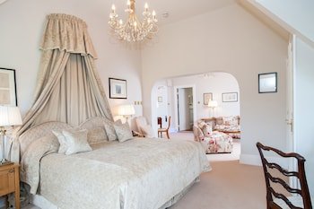 Llangoed Hall,Bronllys>>Brecon,4 star