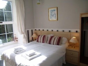George Borrow Hotel,Ceredigion>>Aberystwyth,2 star