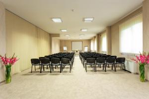 city avenue hotel by hmg