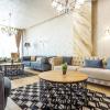 city avenue hotel by hmg