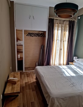 ulysses apartments acropolis