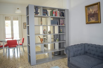 ulysses apartments acropolis