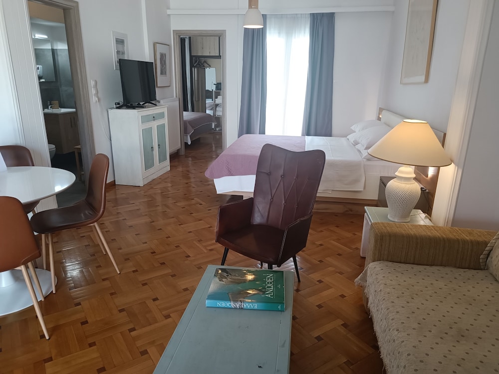 ulysses apartments acropolis