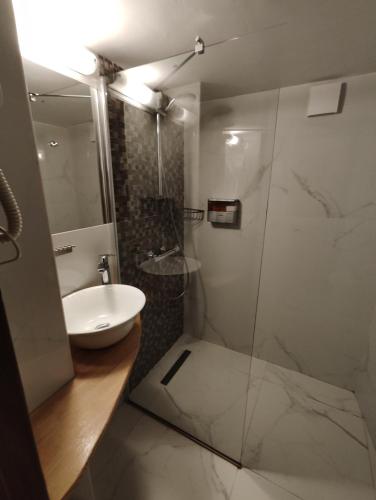 ulysses apartments acropolis