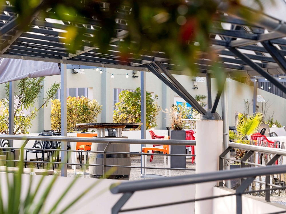 ibis bordeaux centre meriadeck