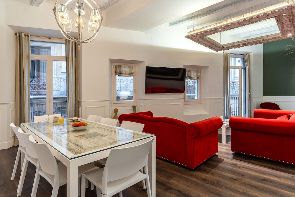 enjoybcn tallers apartment