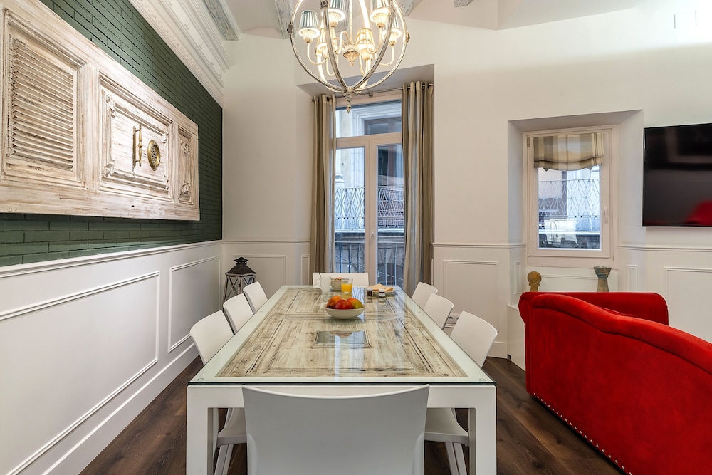 enjoybcn tallers apartment