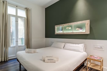 enjoybcn tallers apartment