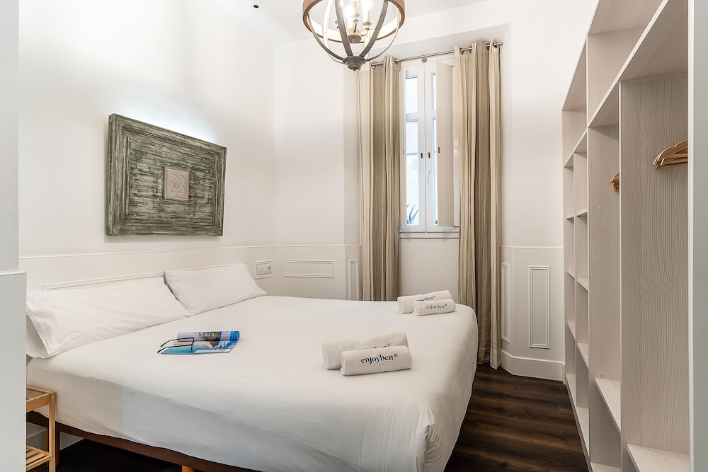 enjoybcn tallers apartment