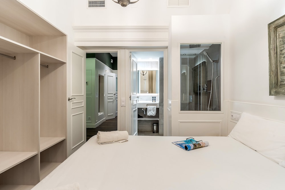 enjoybcn tallers apartment