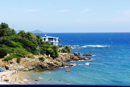 cap riviera