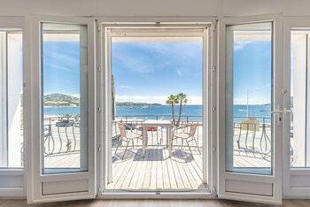 saint raphael