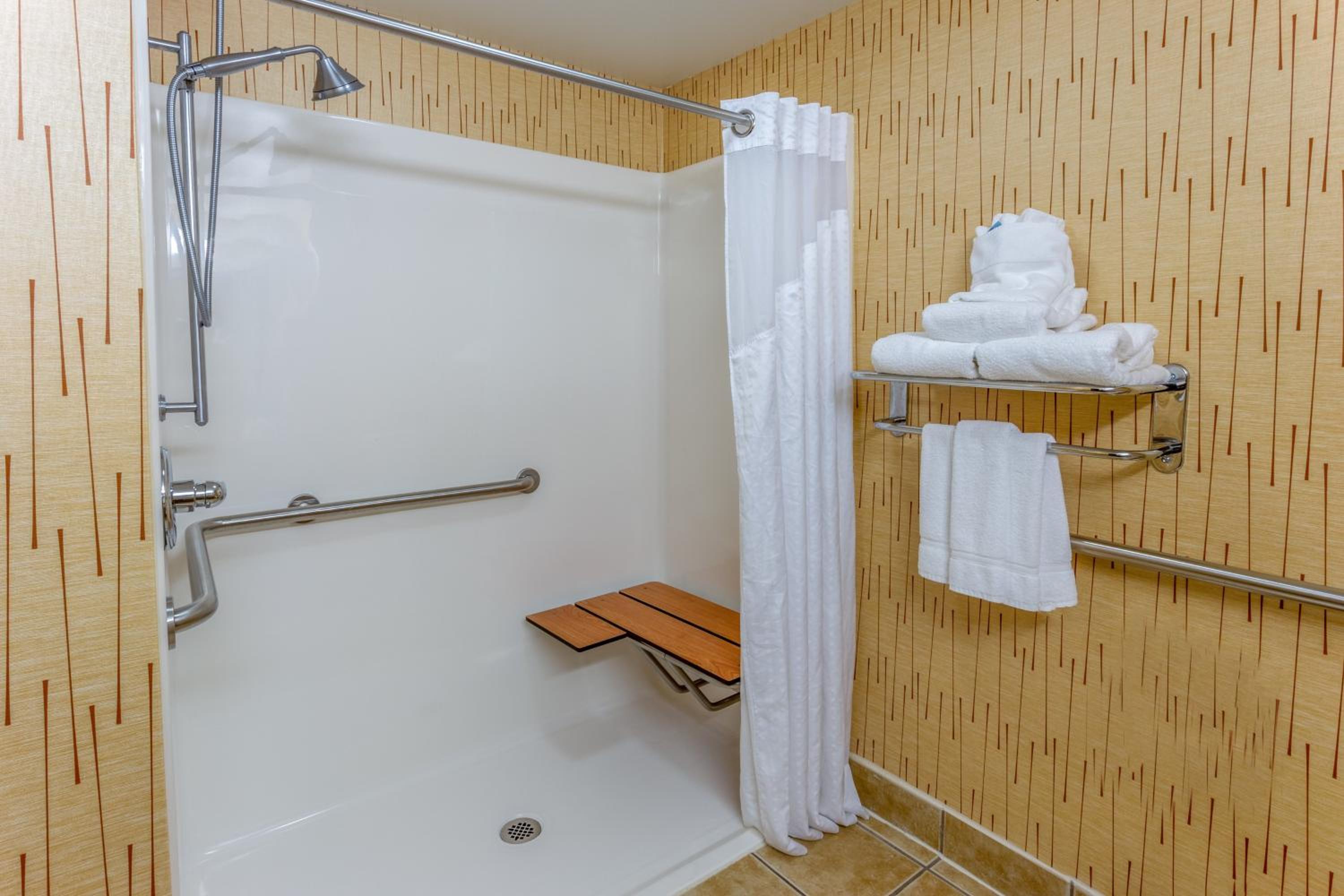 holiday inn express hotel and suites bowling green by ihg