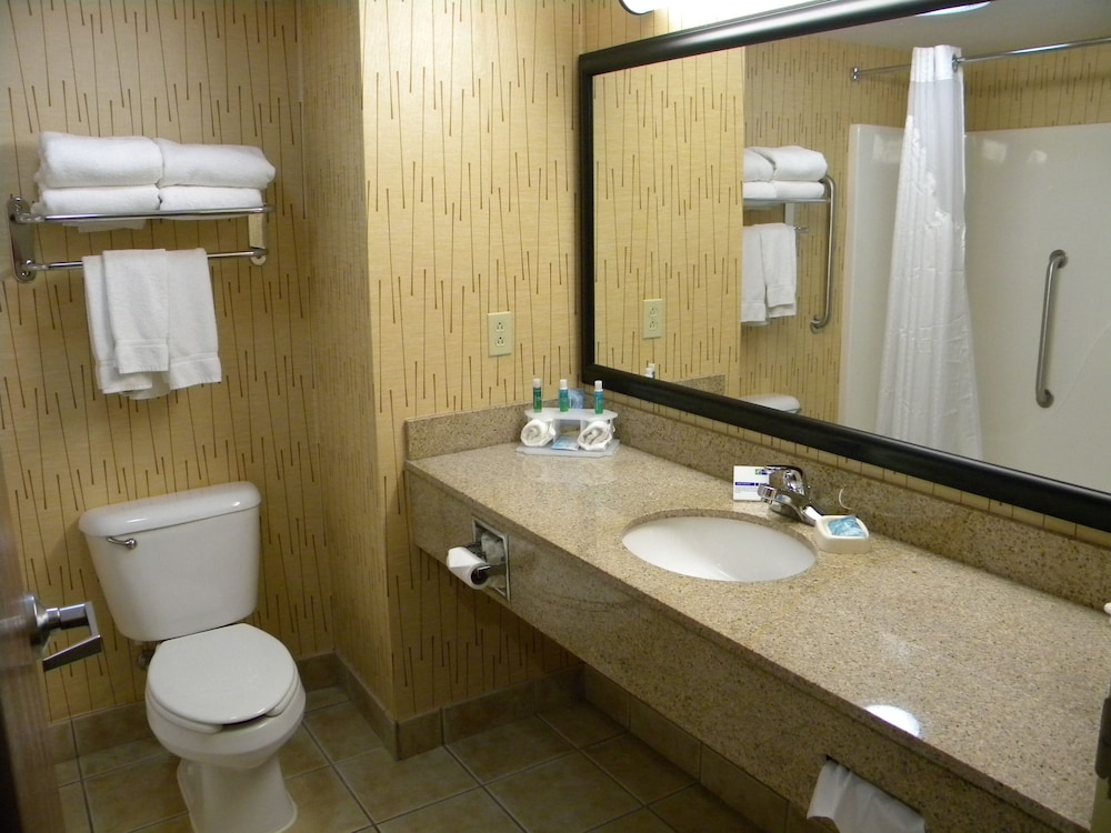 holiday inn express hotel and suites bowling green by ihg