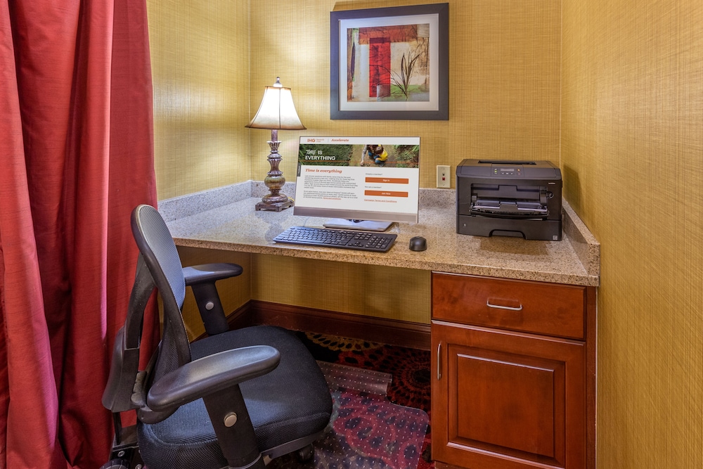 holiday inn express hotel and suites bowling green by ihg