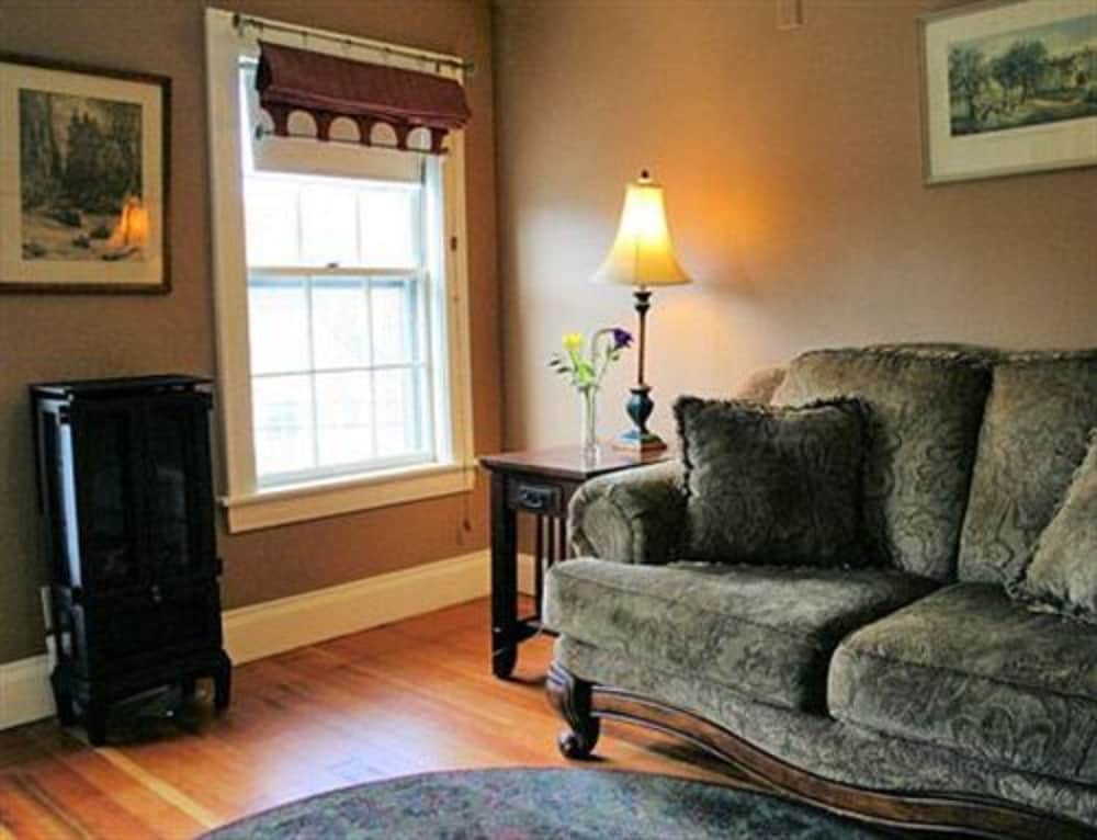 wildcat inn and tavern