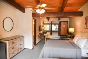 Alpine Lodge,Questa>>New Mexico,3 star