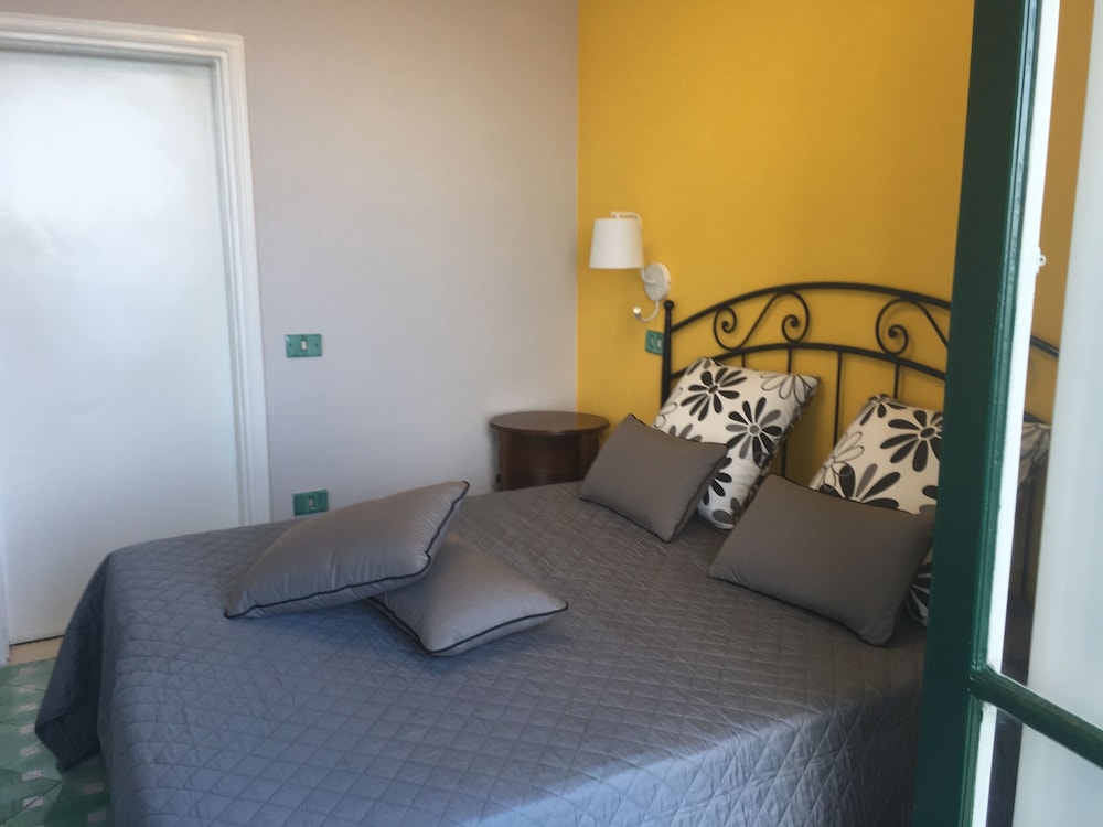 apartments amalfi design sea view