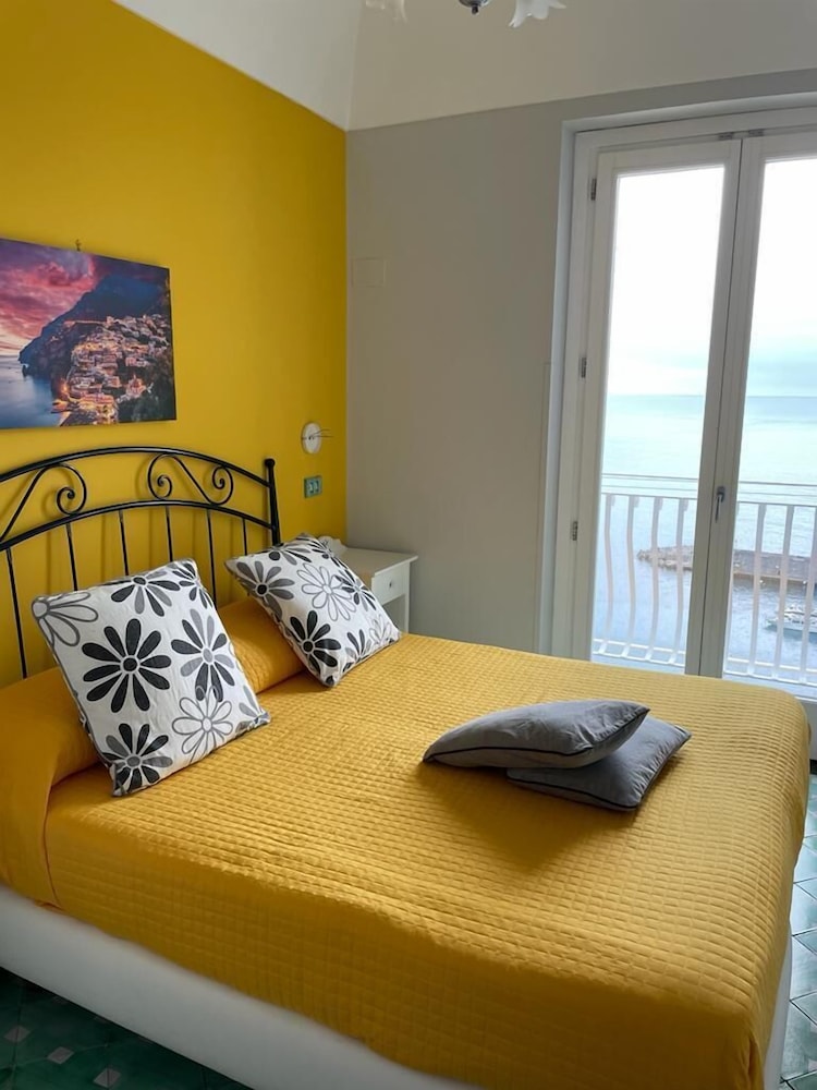 apartments amalfi design sea view