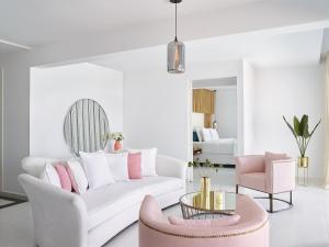 grecotel luxme white