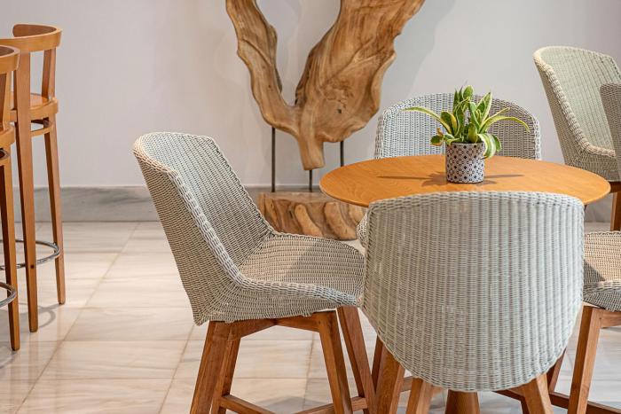 avra city boutique hotel