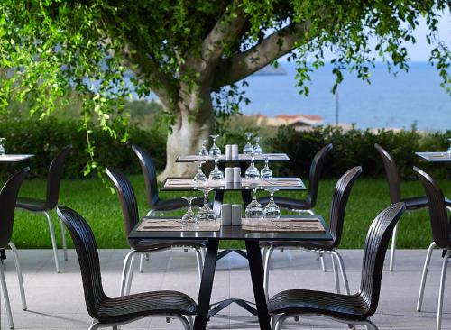 eleftheria hotel