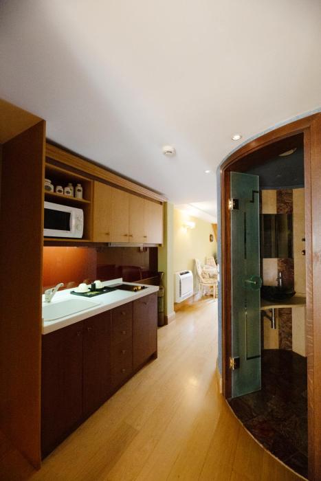 civitas suites hotel