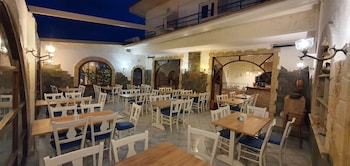 erato hotel