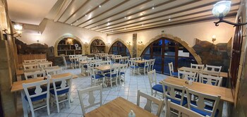 erato hotel