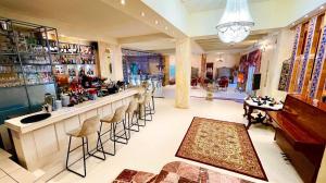 orpheas resort adults only