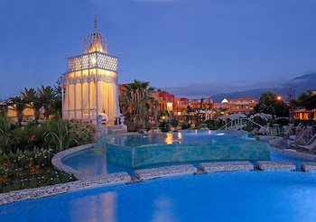 orpheas resort adults only