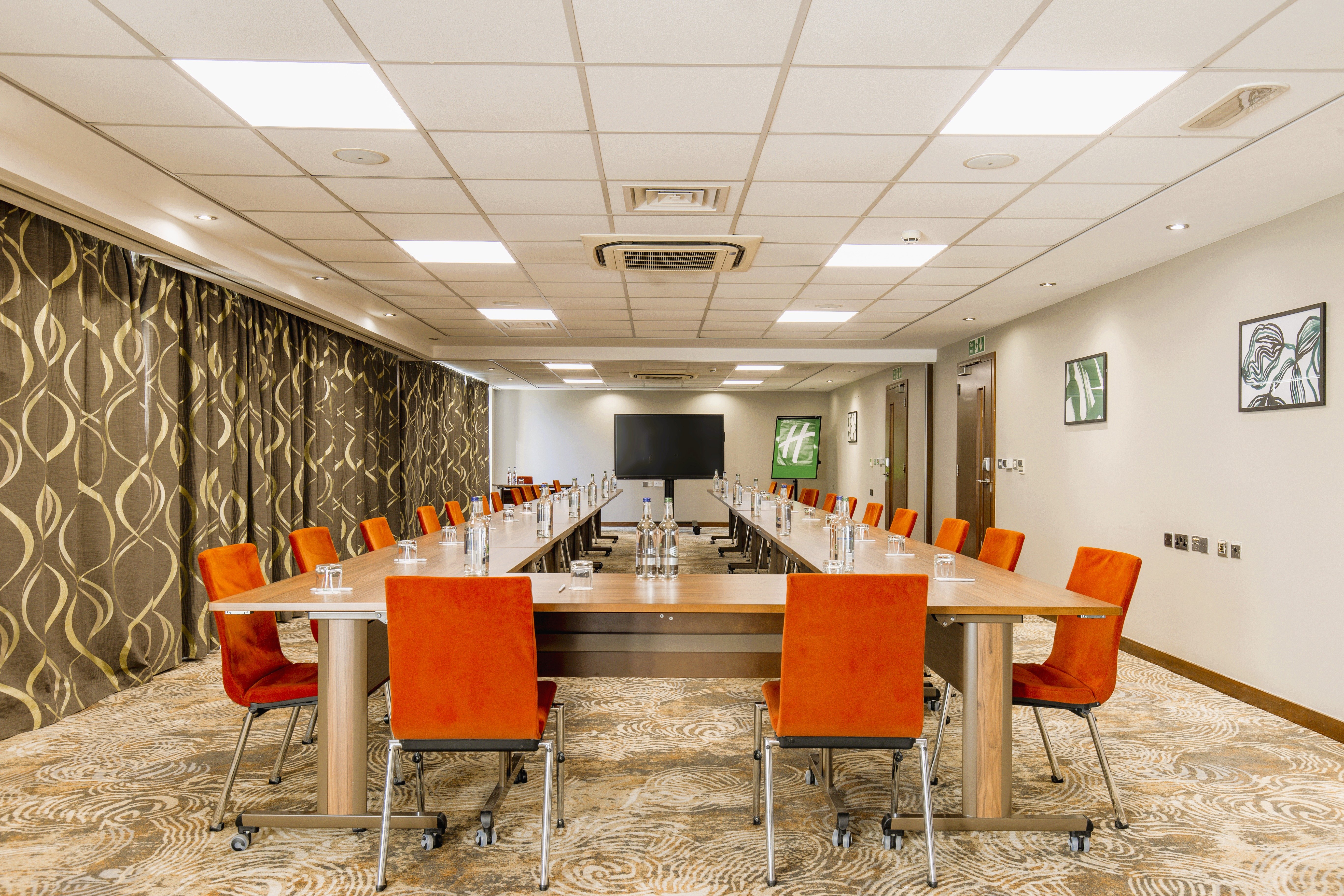 holiday inn bristol city centre by ihg