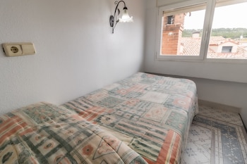 hostal restaurante la buena villa by vivere stays