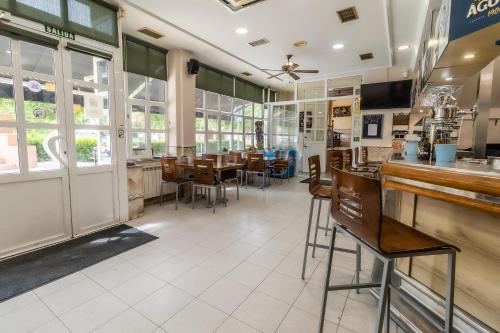 hostal restaurante la buena villa by vivere stays