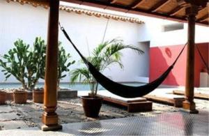los patios hotel